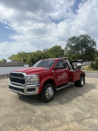 EJ TOWING LLC