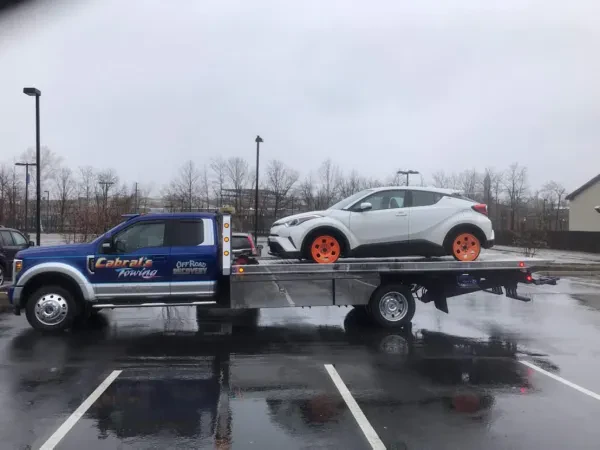 Cabrals Towing Inc - photo 2