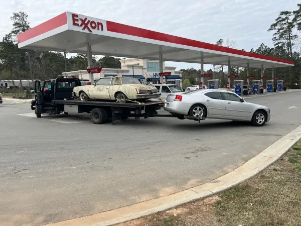 AAA Towing & Junk Car Removal - photo 2