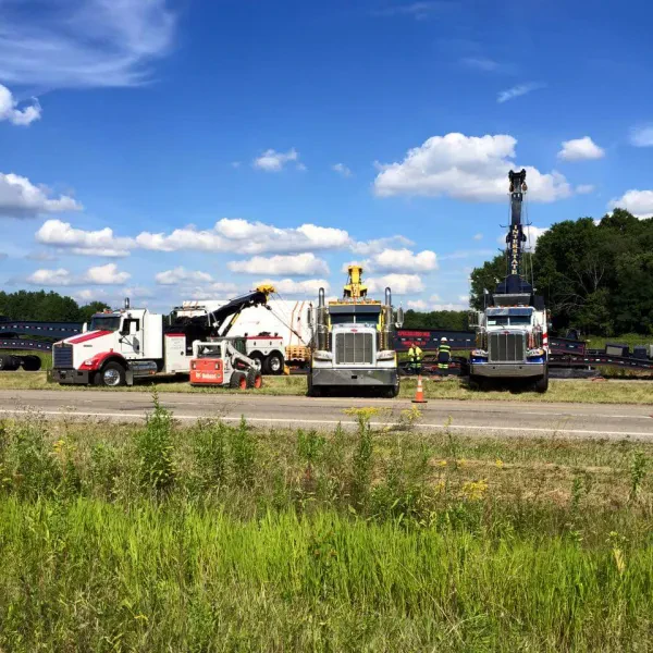 Interstate Heavy Duty Towing & Semi Truck Towing Service - photo 2