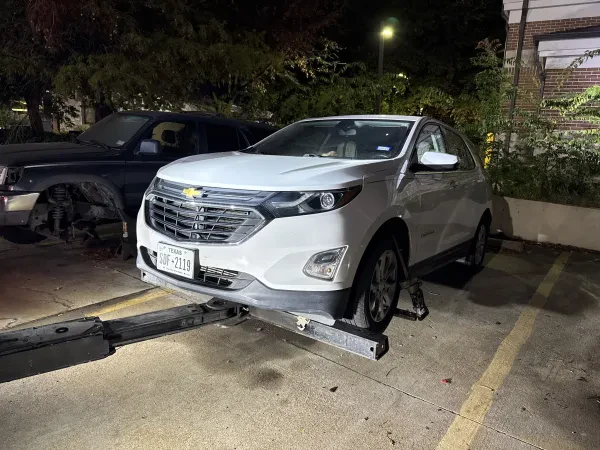 A & R TOWING LLC - photo 4