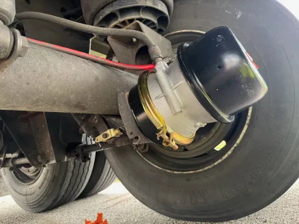 A-Z Complete Truck & Trailer Repair - photo 2