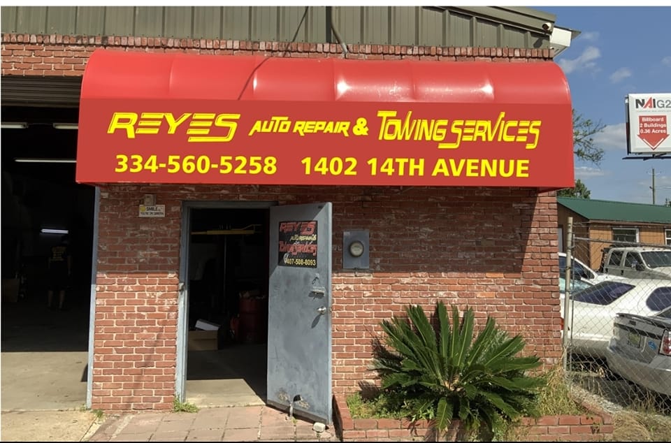 REYES AUTO REPAIR & TOWING SERVICES LLC