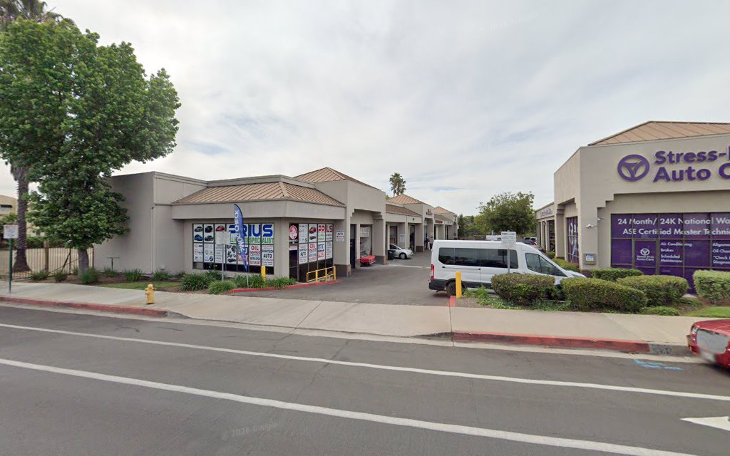 Win's Auto Repair & Body