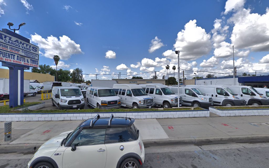 La Puente Auto & Tire