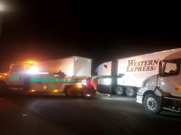 Hampshire Towing - photo 4