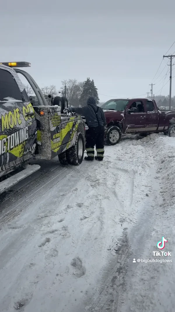 Big Bulldog Towing - photo 2