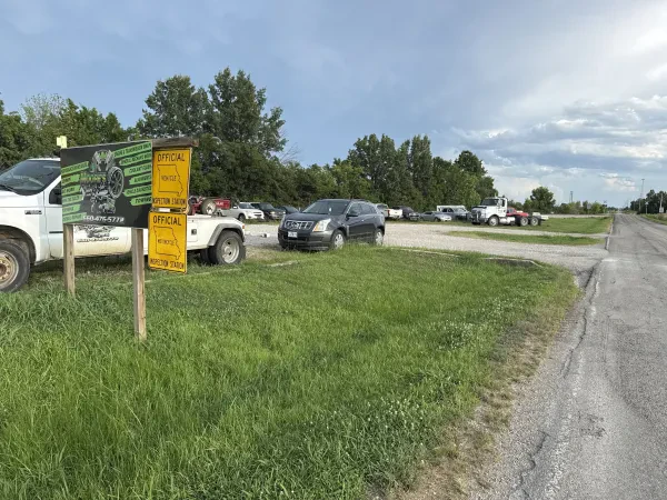 Moore’s Towing & Auto Repair - photo 2
