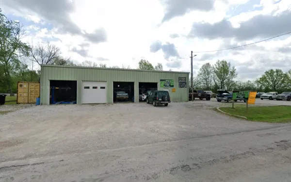 Moore’s Towing & Auto Repair - photo 4