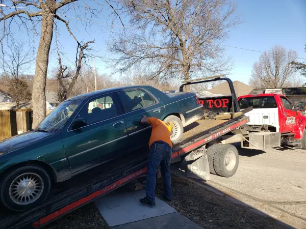 Tip Top Towing & Recovery, LLC - photo 4