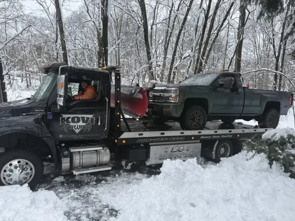 Kovi Towing LLC - photo 2