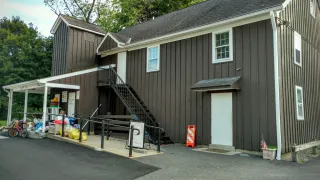 Top o' the Barn Thrift Shop