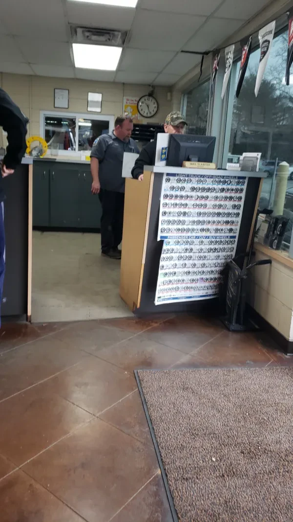 North Elkin Tire & Automotive - photo 2