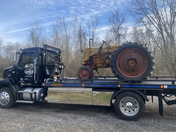 Long's Towing - photo 2