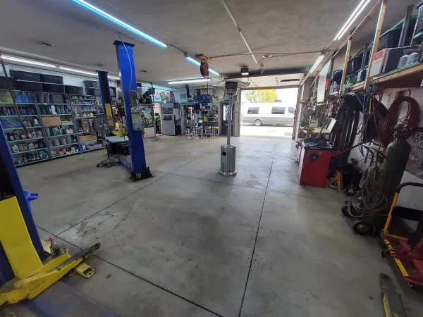 Oberlin Auto Clinic - photo 3
