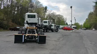 Knucklebusters Automotive Parts & Service