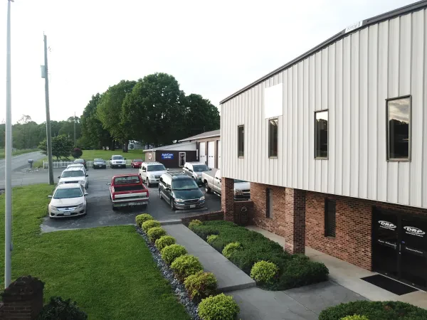 Doughton's Auto Services Inc - photo 2