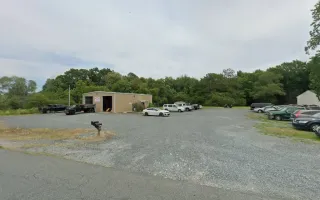 Bayside Tire & Auto Garage
