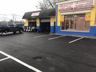 JB TIRES SHOP AND AUTO SERVICE-WHEEL ALIGNMENT
