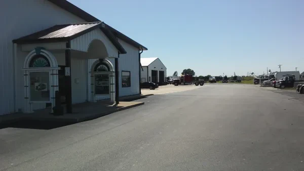 I-65 Truck & Accessories Sales LLC. - photo 4