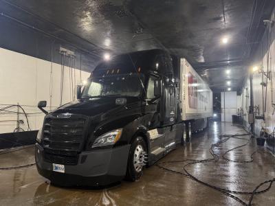 Blue Beacon Truck Wash of Walcott, IA - photo 2