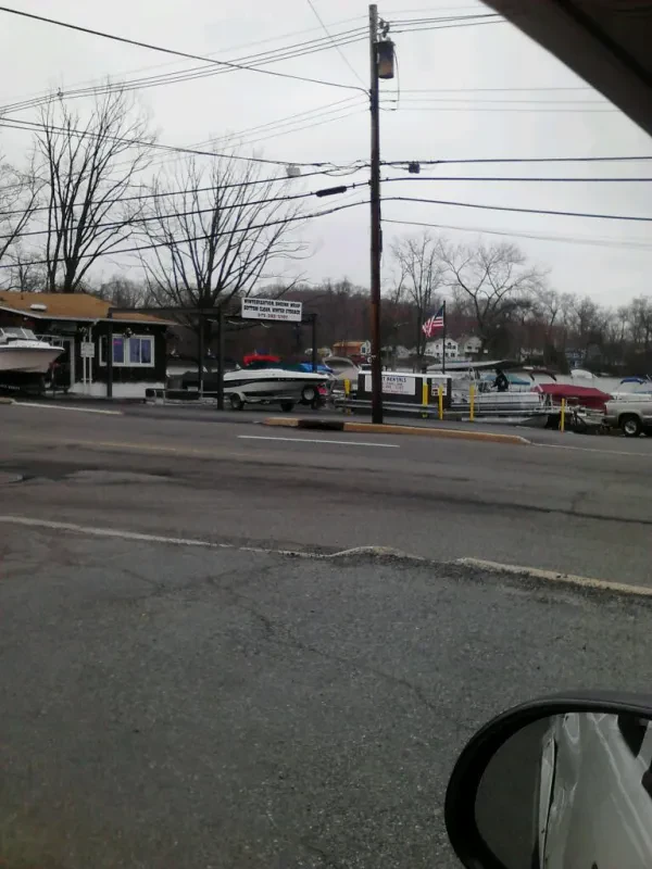 Landing Auto Center - photo 4