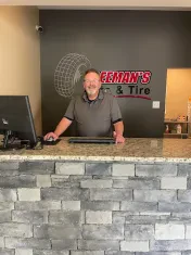Freeman’s Auto & Tire - Warwick