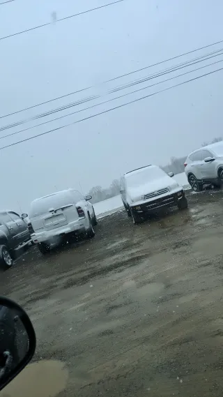 Hillcrest Auto LLC