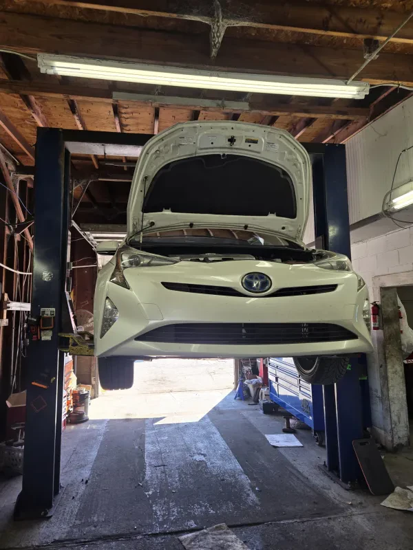 TOTAL Towing & Auto Repair, LLC - photo 3