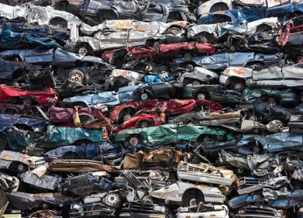 Town & Country Auto Salvage - photo 2