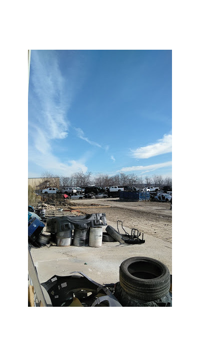 MR Towing Services JunkYard in Dallas (TX) - photo 4