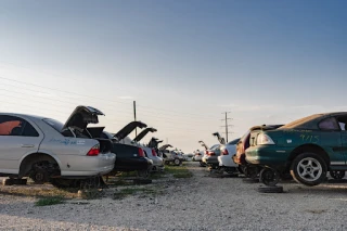 BYOT Auto Parts in Bryan / College Station, TX JunkYard in College Station (TX) - photo 4