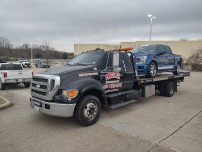 Precision Towing & Recovery JunkYard in College Station (TX) - photo 3