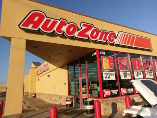 AutoZone Auto Parts JunkYard in College Station (TX) - photo 4