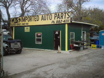 J & S Imported Auto Parts JunkYard in Corpus Christi (TX) - photo 4