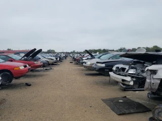 Pick-n-Pull JunkYard in Dallas (TX) - photo 3