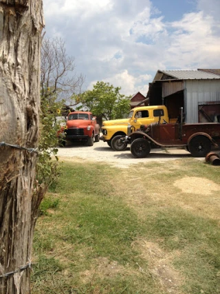 Northside Salvage & Scrap Metals JunkYard in Fort Worth (TX) - photo 4