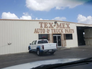 Texmex Auto Salvage JunkYard in Houston (TX) - photo 3