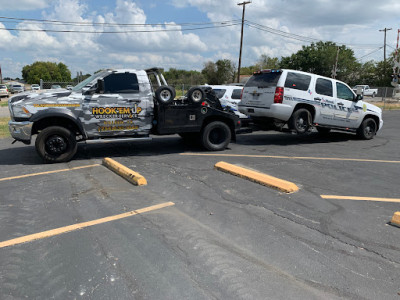 Hook 'Em Up Wrecker Service Inc. JunkYard in Killeen (TX) - photo 1