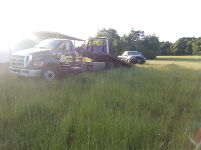 Frank's Wrecker Service JunkYard in Dallas (TX) - photo 4