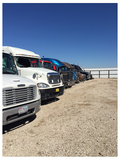 Tim Jordan's Truck Parts Inc. JunkYard in Crandall (TX) - photo 3