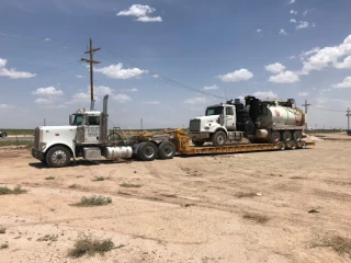 Midland Towing & Recovery JunkYard in Midland (TX) - photo 4