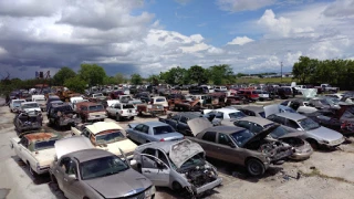 Nick's Auto Parts JunkYard in San Antonio (TX) - photo 4