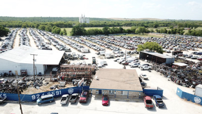 Brothers Auto Parts JunkYard in San Antonio (TX) - photo 1