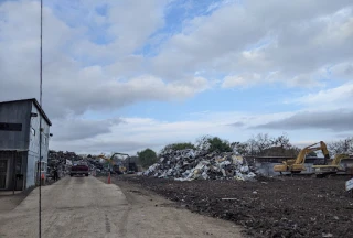 Danny's Car Parts & Recycling JunkYard in San Antonio (TX) - photo 2