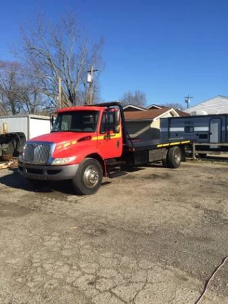 J Al's Towing Transport & Automotive Center JunkYard in Dayton (OH) - photo 4