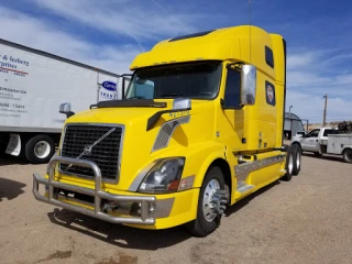 B & G Truck Salvage Inc JunkYard in Albuquerque (NM) - photo 3