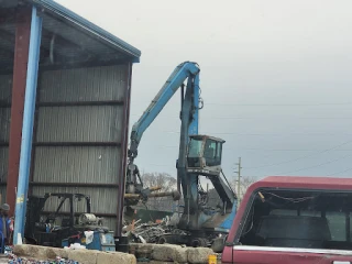 EMR Allentown JunkYard in Allentown (PA) - photo 4