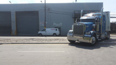 Metropolitan Transfer Station JunkYard in New York (NY) - photo 1