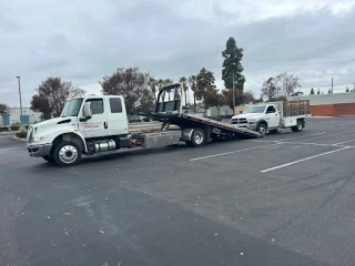 county CITY TOWING JunkYard in Anaheim (CA) - photo 2